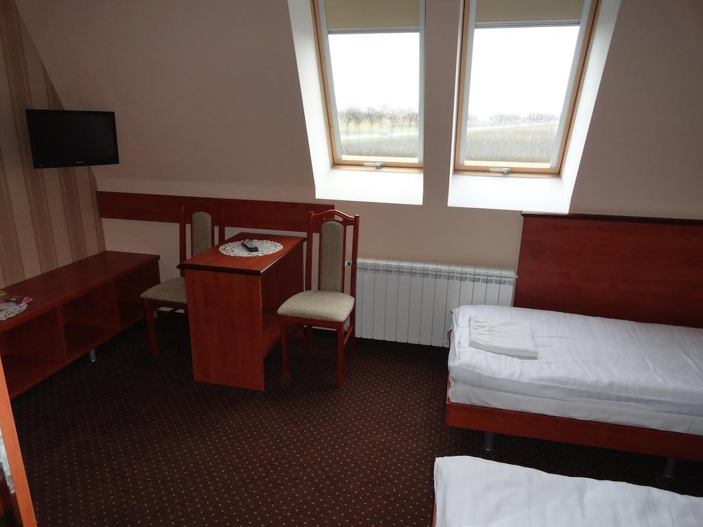 Hotel Wielkopolanka شرودا فيلكابولسكا الغرفة الصورة